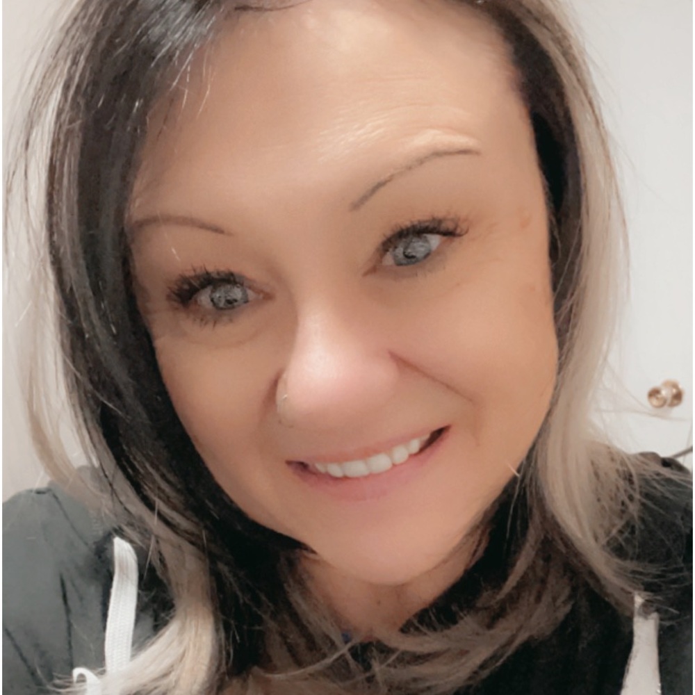 Meet your Posher, Shelly